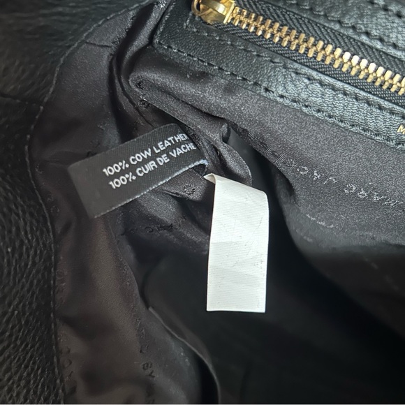 MARC BY MARC JACOBS TOO HOT TO HANDLE HOBO SHOULDER BAG - Picture 7 of 9